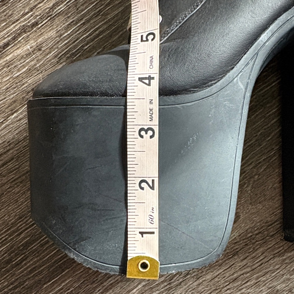 Unif Salem Platform Ankle Boots - Picture 11 of 14